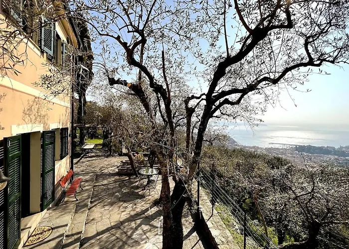 Panorama With Beautiful Private Garden 빌라 산타마르게리타리구레